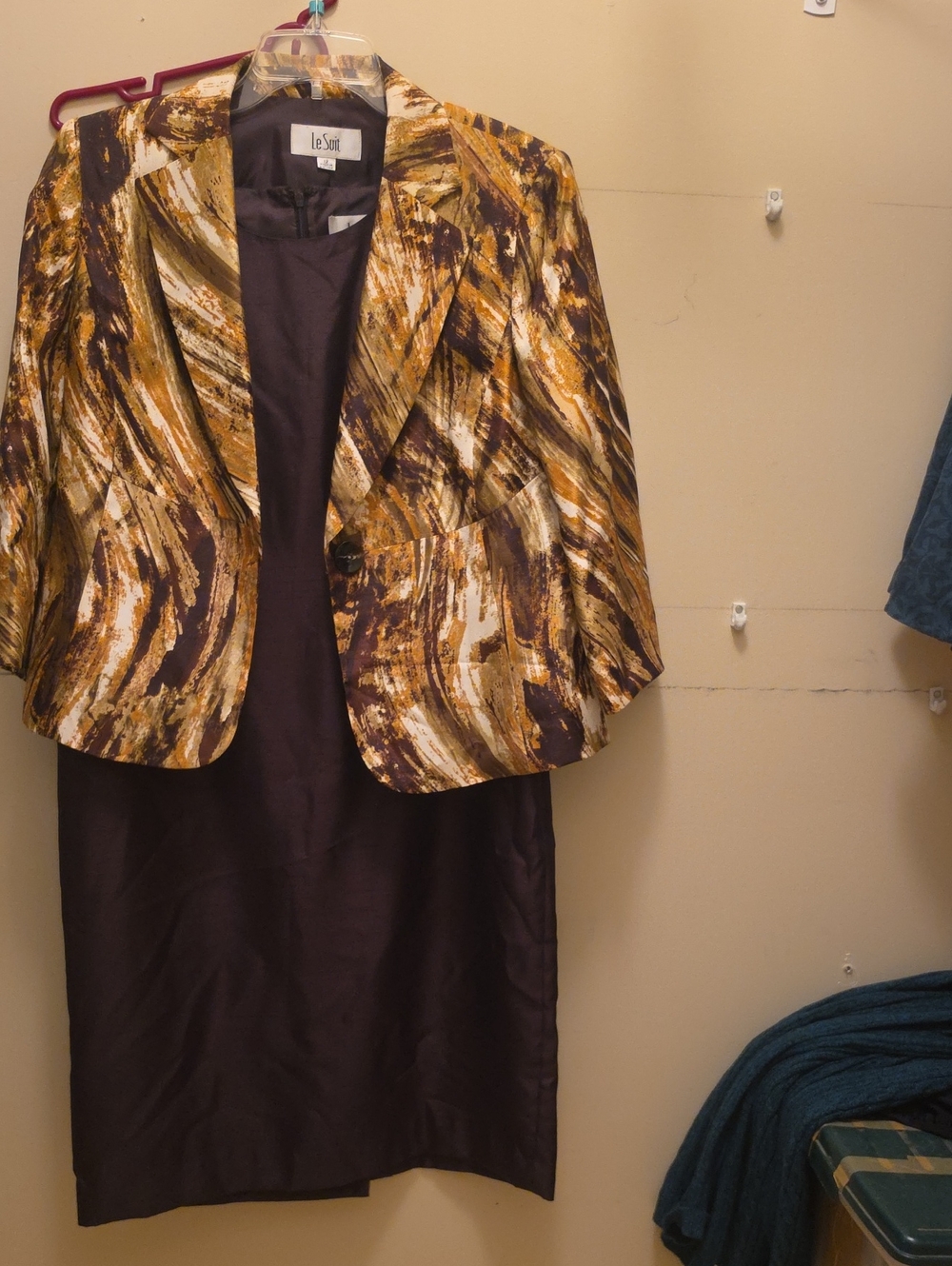 Le Suit Brown and Mustard Abstract Print Blazer Jacket & Dress